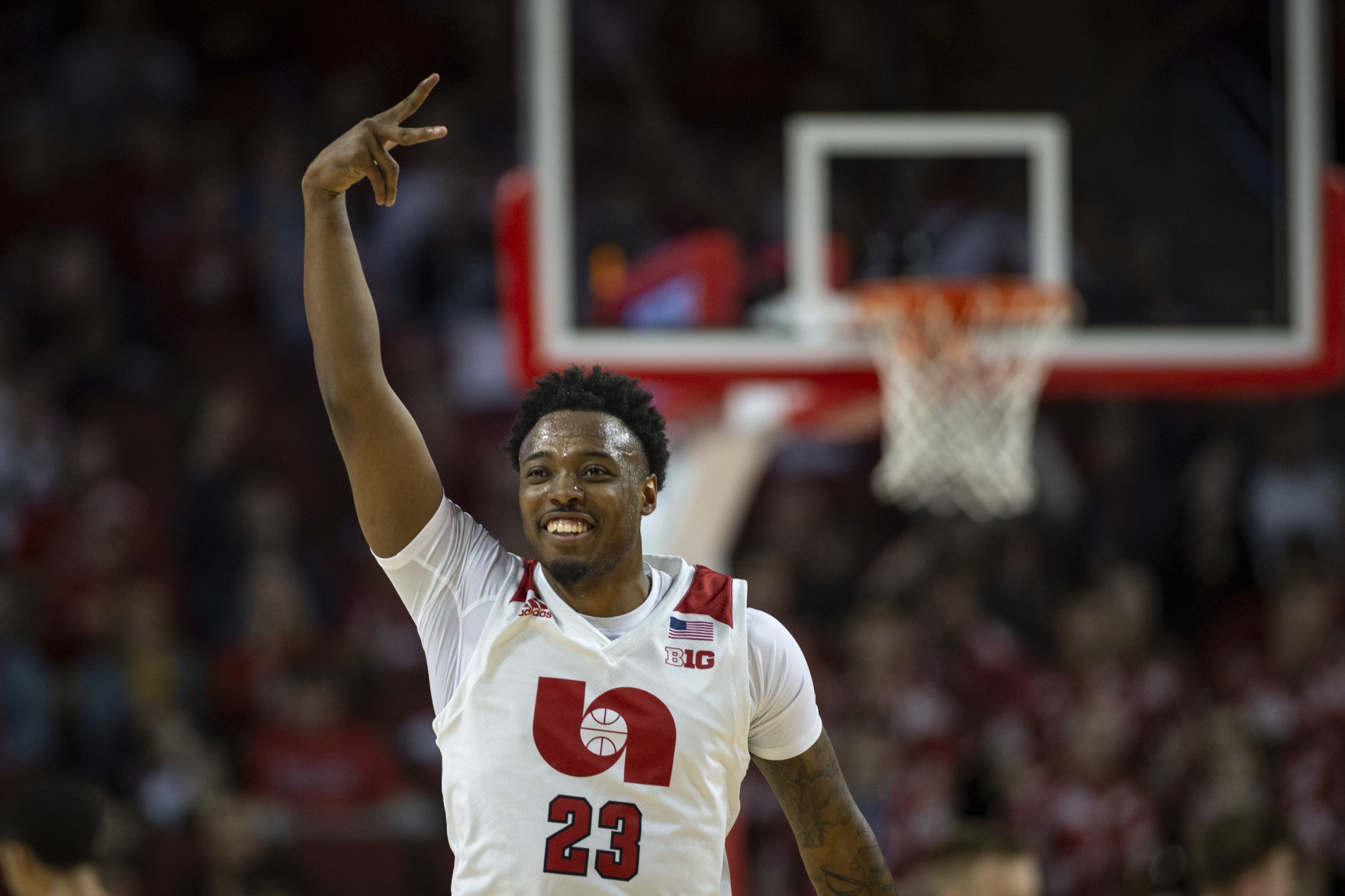 Badgers 81, Cornhuskers 64